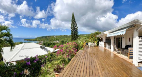 Villa Tramontane. Vue mer. 2 chambres. Ferry Deshaies.